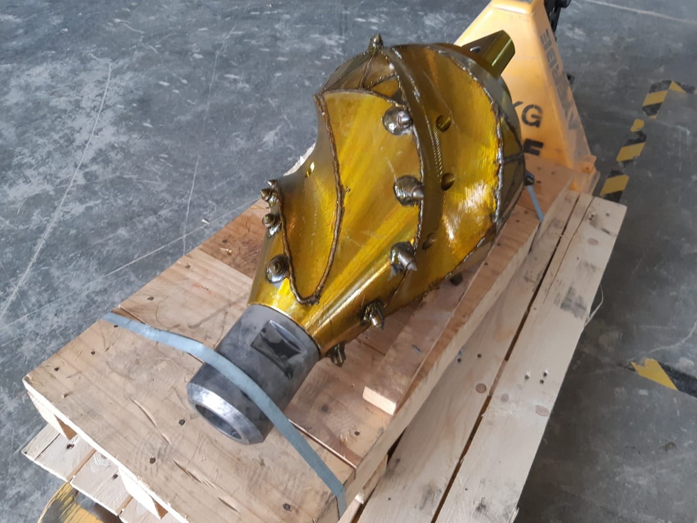 Entrega de Escariador Compactador 350mm con tirador de 15t