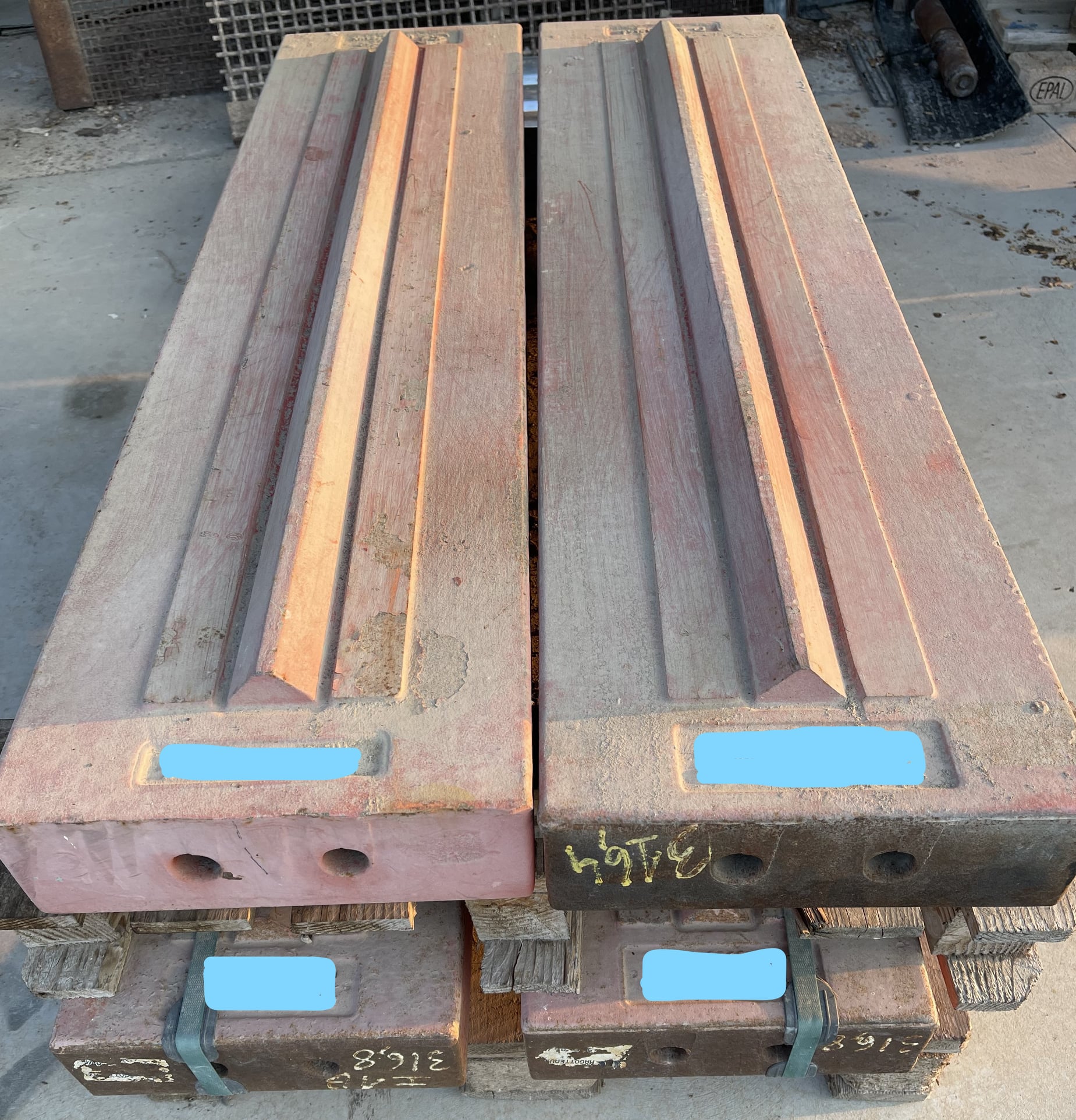 Envio juego de barras batidoras Cromo/Martensitico ceramicos y filtros hidraulicos para trituradora Metso LT1213S